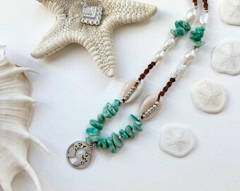 Sea-inspired Macrame Necklace