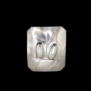 Vintage Stuart Nye sterling silver pinecone brooch; Unsigned