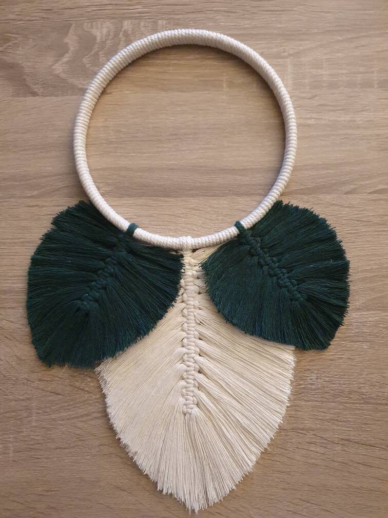 Couronne 3 Feuilles Macramé