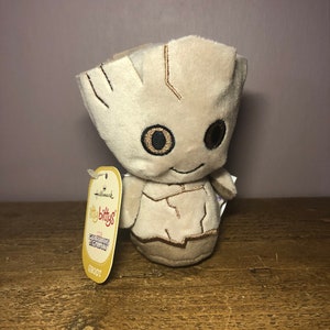 Groot Plush: Guardians of the Galaxy Itty Bittys Collectible (11cm)