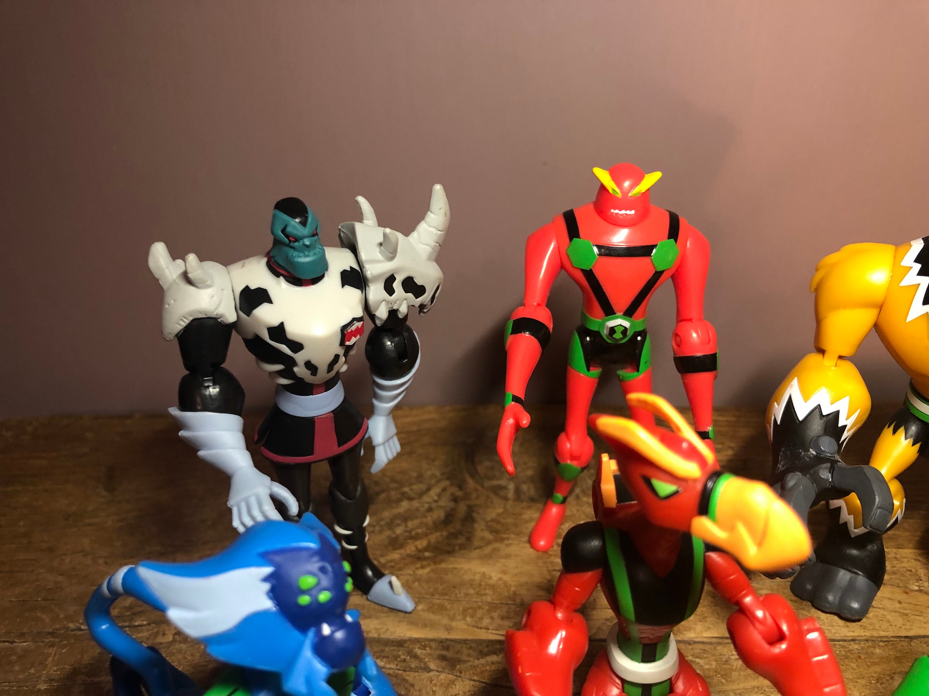BEN 10 Omniverse Action Figure Bundle/ Bandai CN