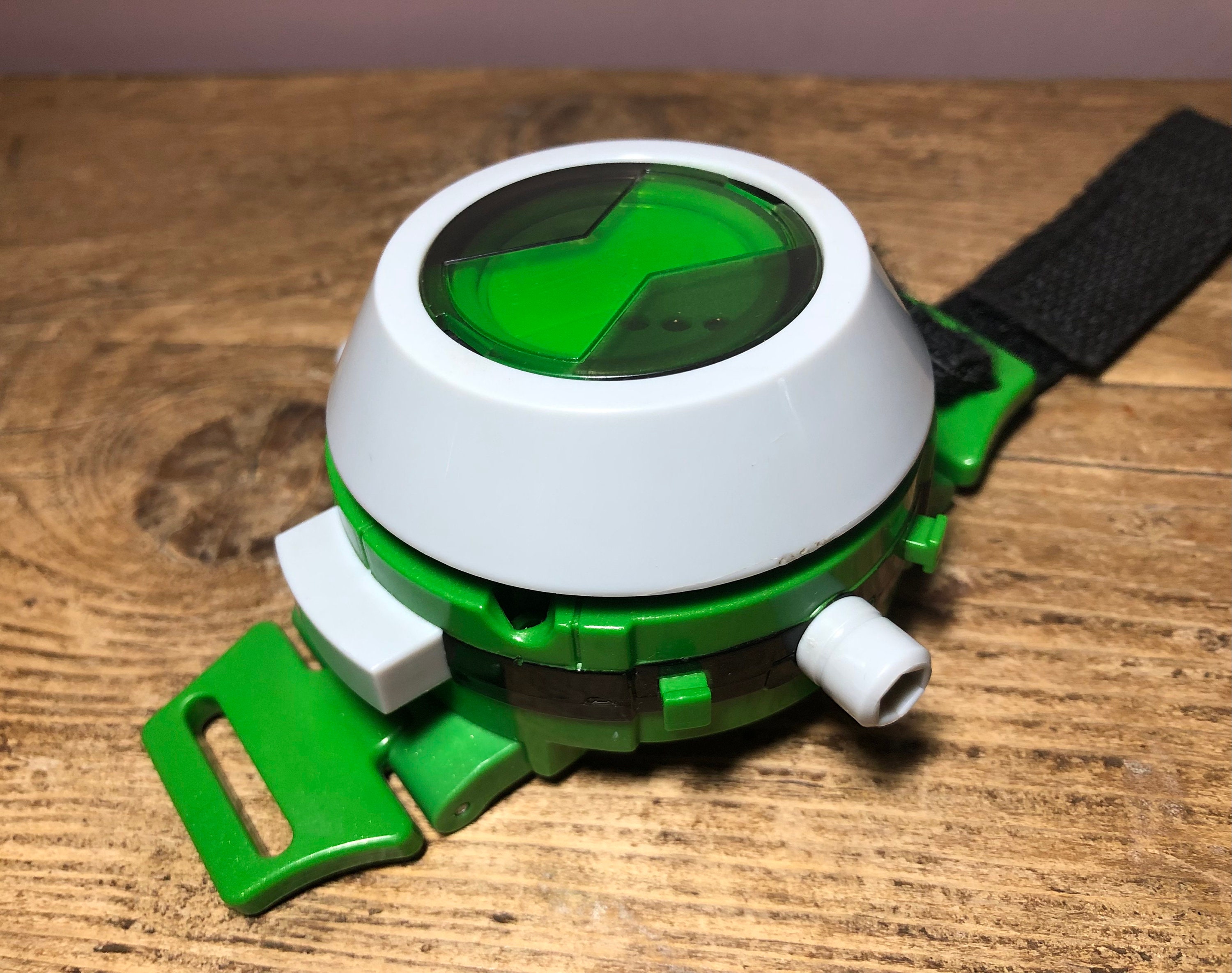 1 Pcs Boy 10 Watches Omnitrix Alien Force Green Power Four Arms Heatblast  Action Figures Projector Style Images Kid Gift Toy