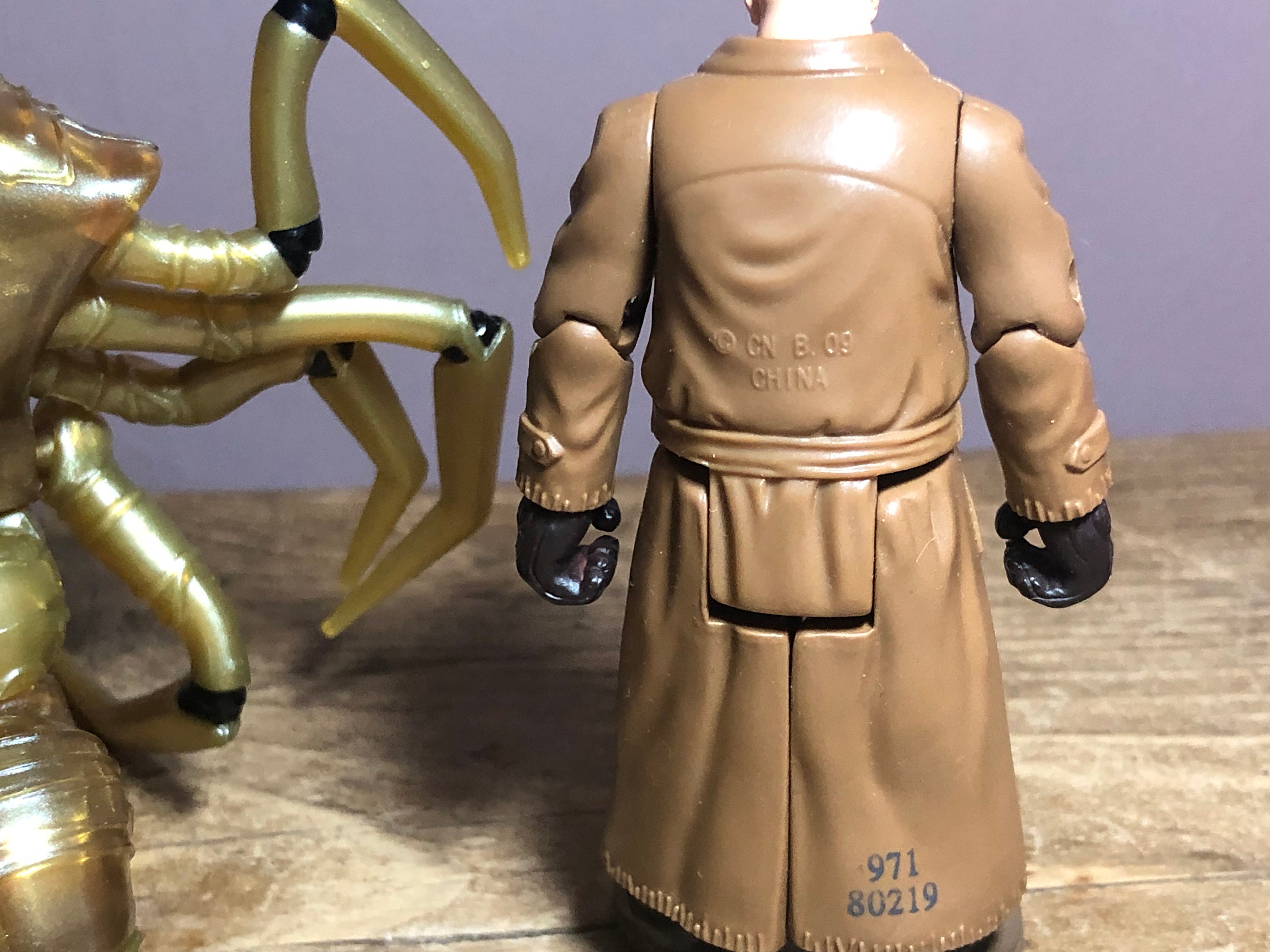 BEN 10 Alien Swarm Figures: Nano Chip Queen, Nanomech, Victor