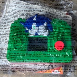 Sealed 2004 Sonic Sega LCD Game - McDonalds Happy Meal Toy