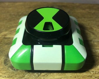 Ben 10 Omniverse A.I. Omnitrix Watch AI Rare Alien Toy Bandai Lights/Sounds/ Missing Lid & Strap /Fully Working Role/Pretend Play/ Read