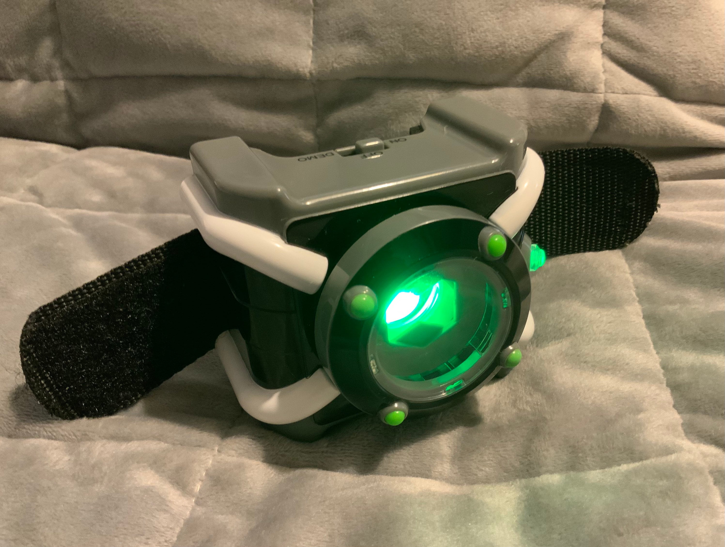 Ben 10 Deluxe Omnitrix 