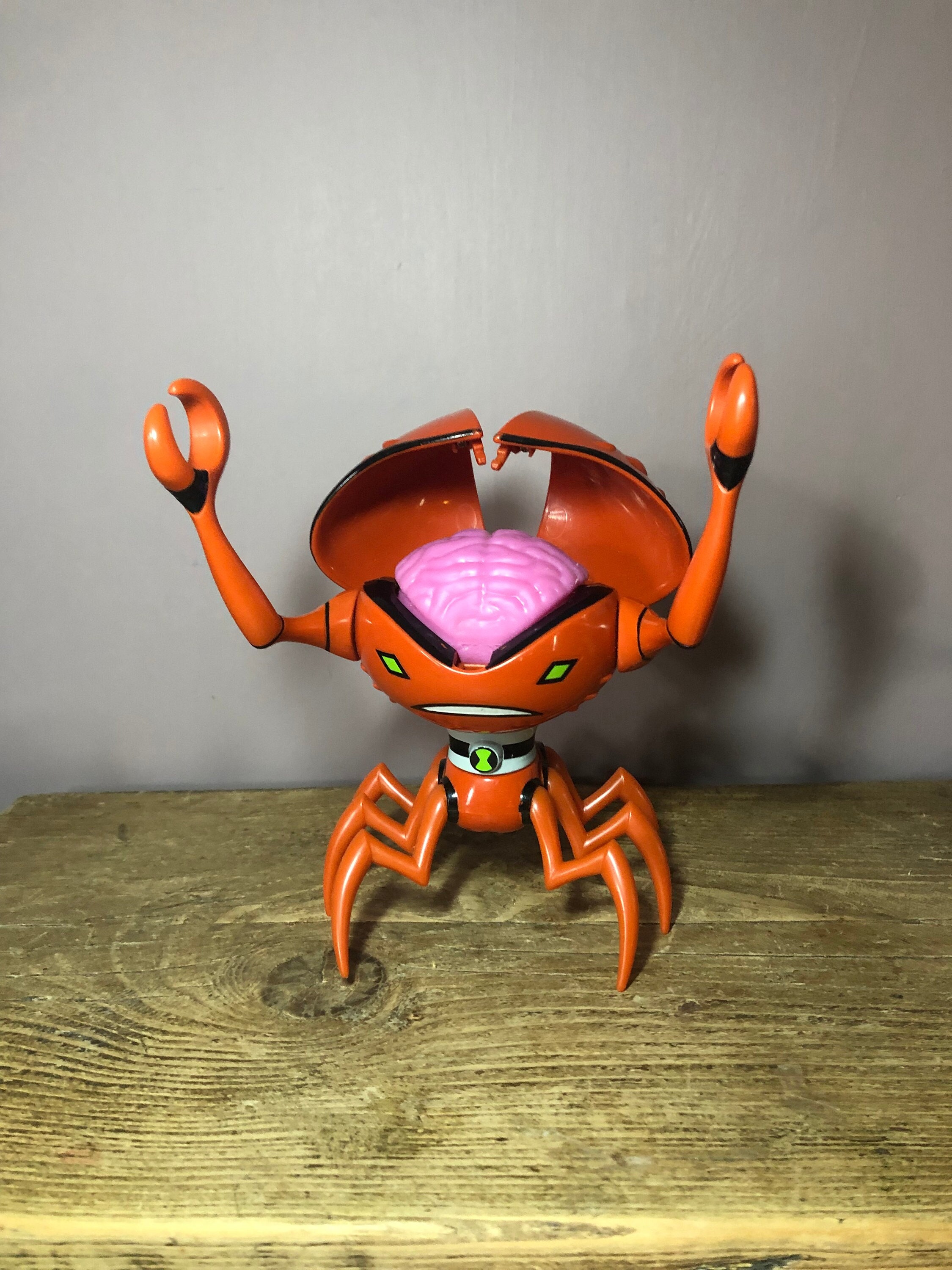 BEN 10 Alien Force DNA Heroes Brain Storm 6
