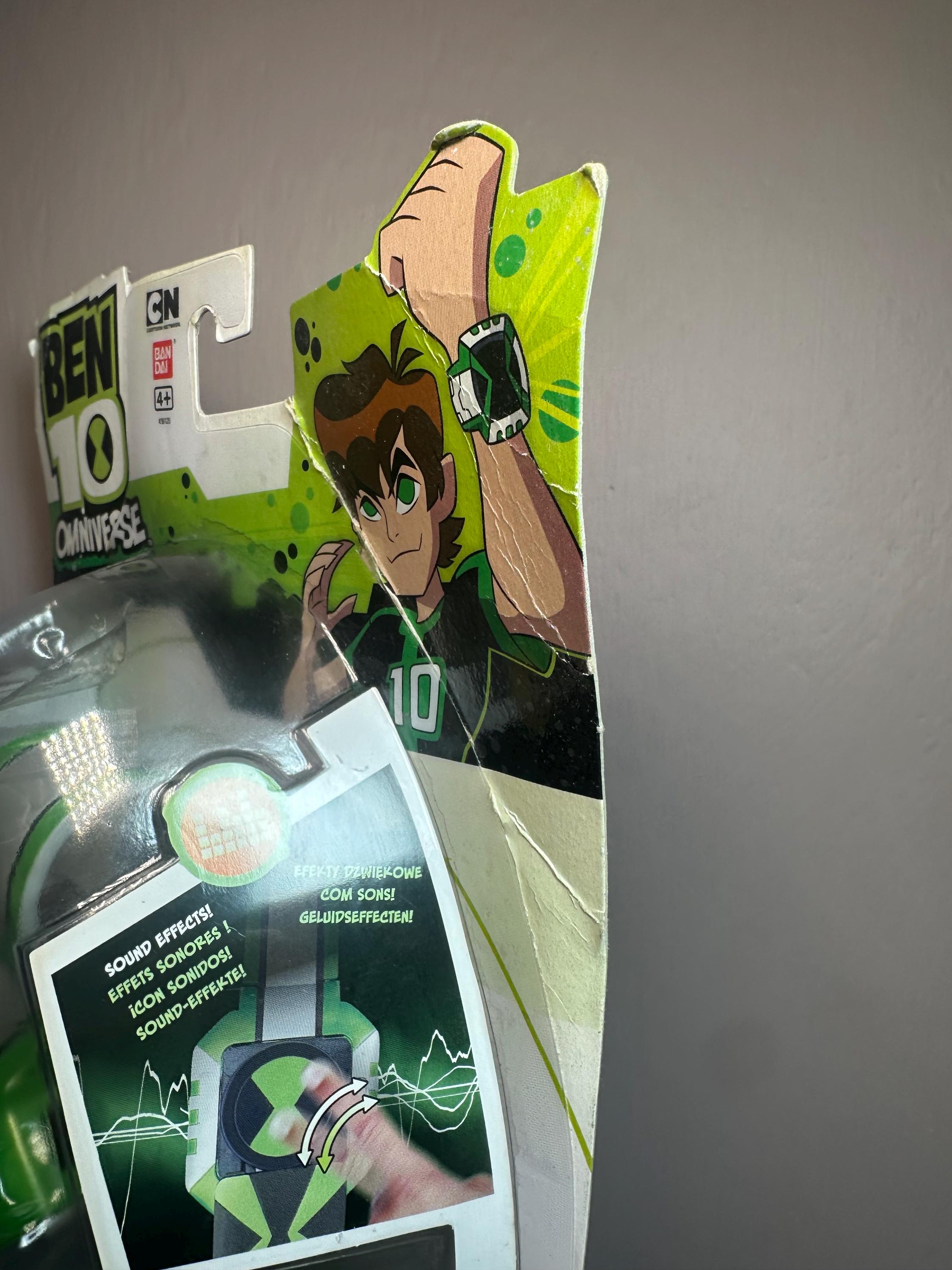 未開封 ベン10 オムニトリックス オムニバース ウォッチ：バンダイ CN