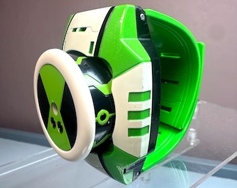 未開封 ベン10 オムニトリックス オムニバース ウォッチ：バンダイ CN