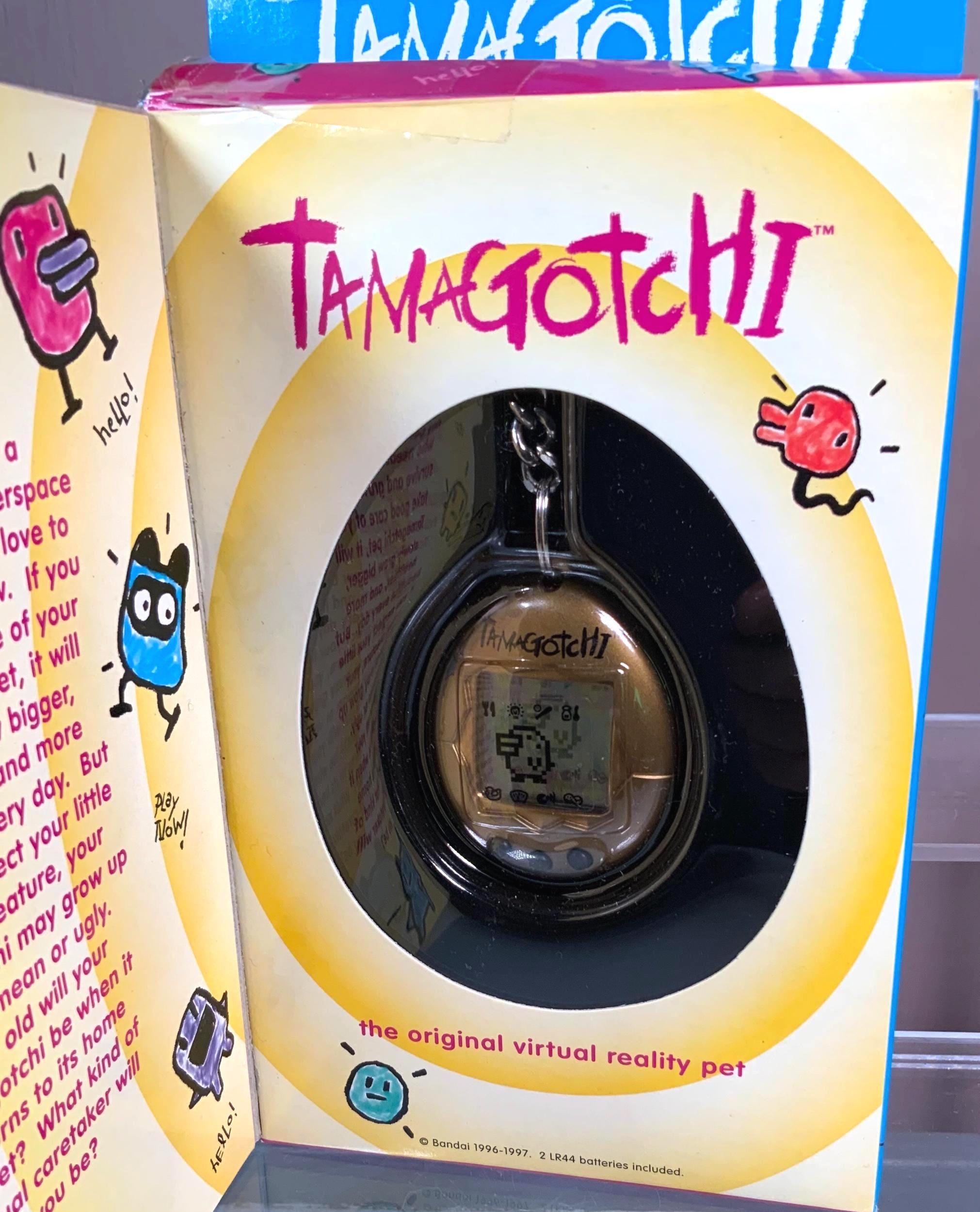 BANDAI TAMAGOTCHI 1997年製 Tamagotchi Original 1997, Limited Edition Toys R Us