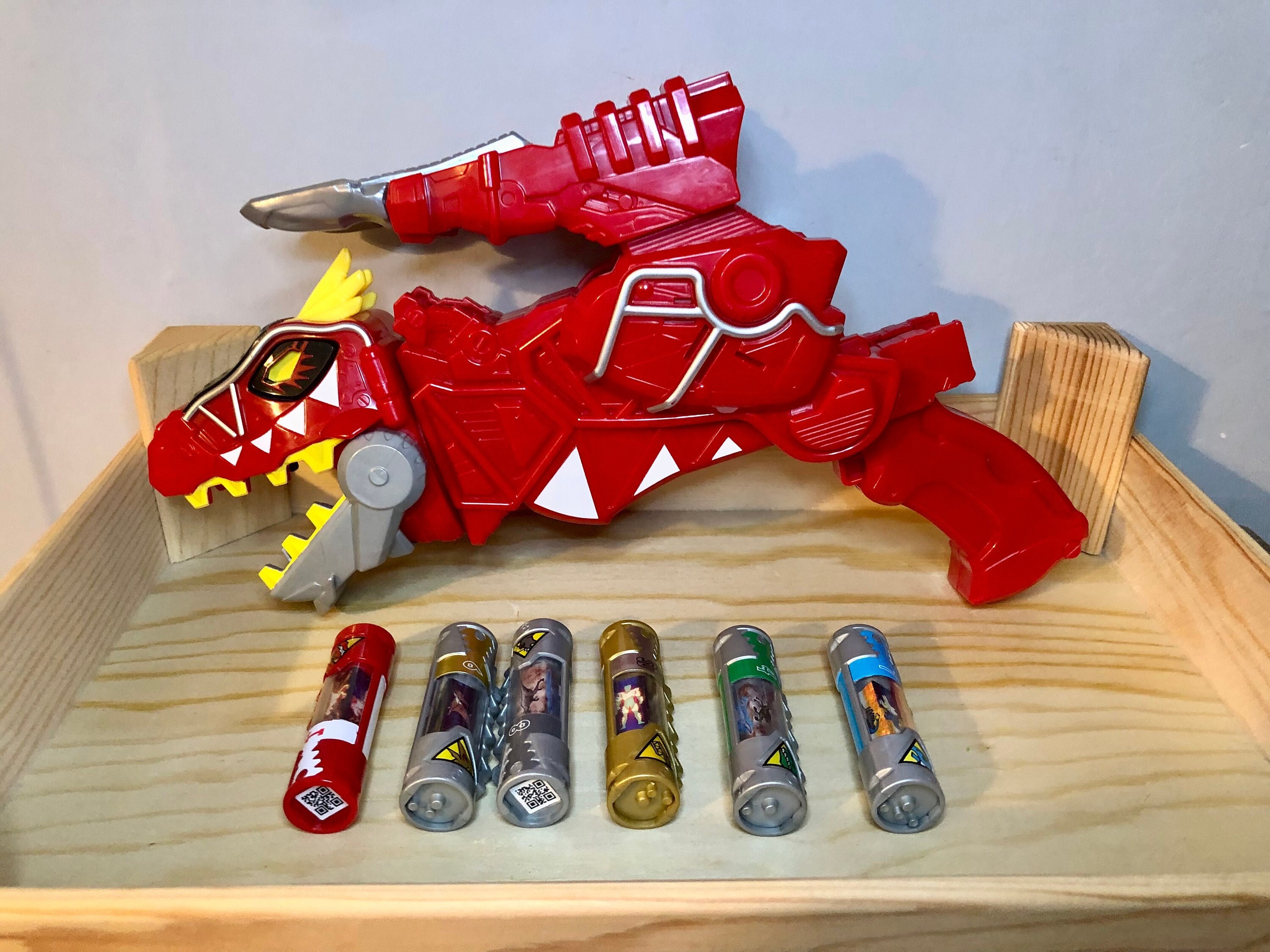 HOT Custom Power Rangers Dino Charge Morpher Power