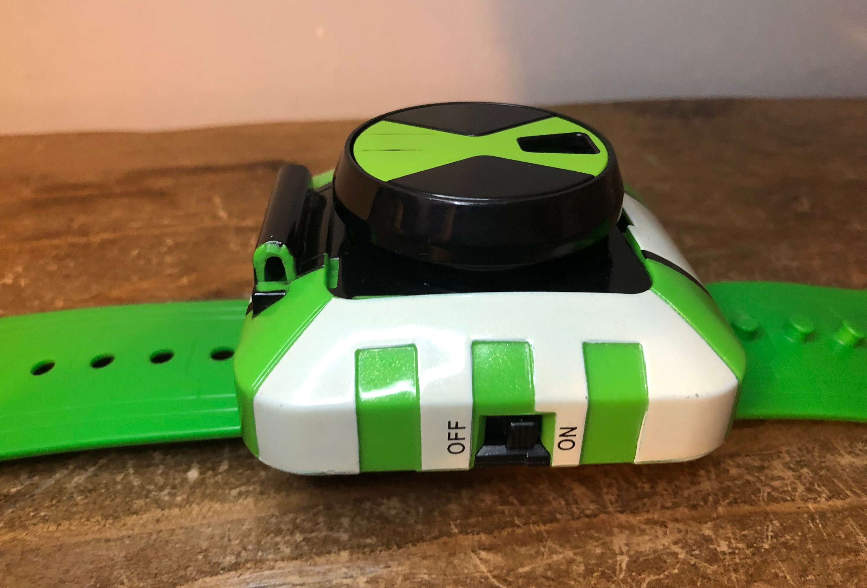 Ben 10 Omniverse A.I. Omnitrix Watch AI Rare Alien Toy Bandai Lightssounds  Wstrap Missing Lidfully Working Rolepretend Play - Etsy