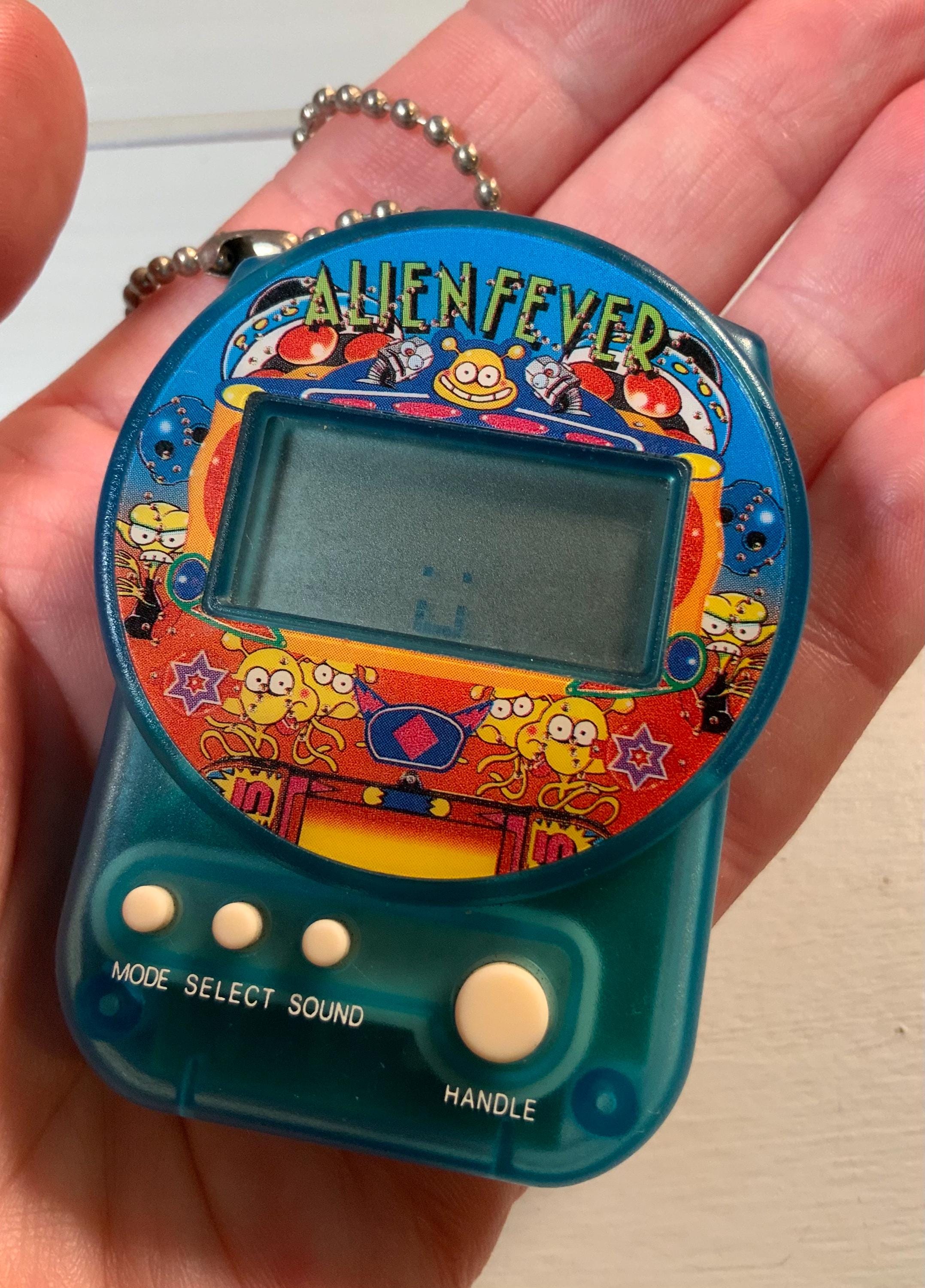 エポック社 1990年代 エイリアンフィーバー LCD ゲーム: レトロな 90