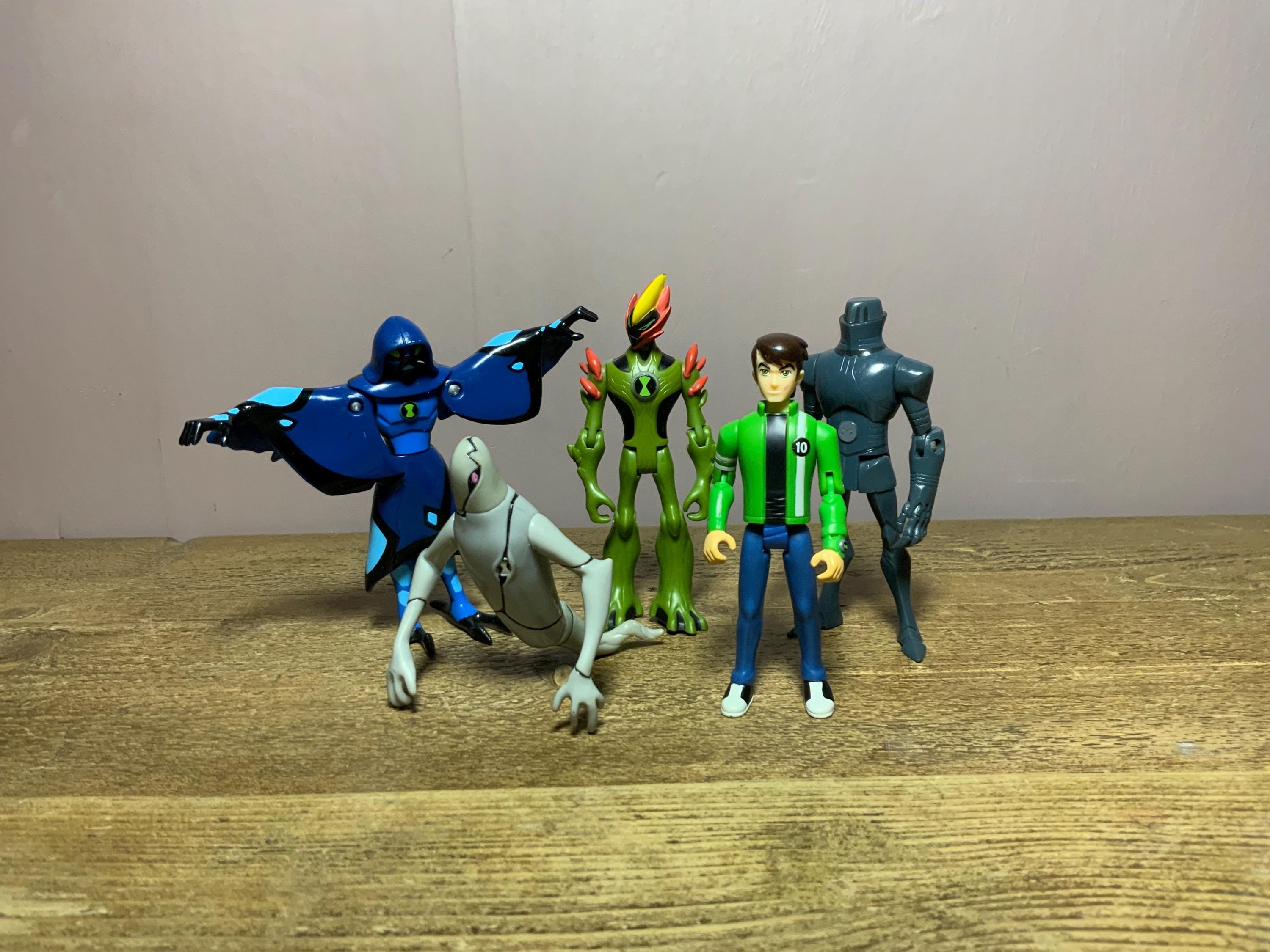 BEN 10 Alien Force/ Bandai Original Action Figures 10cm