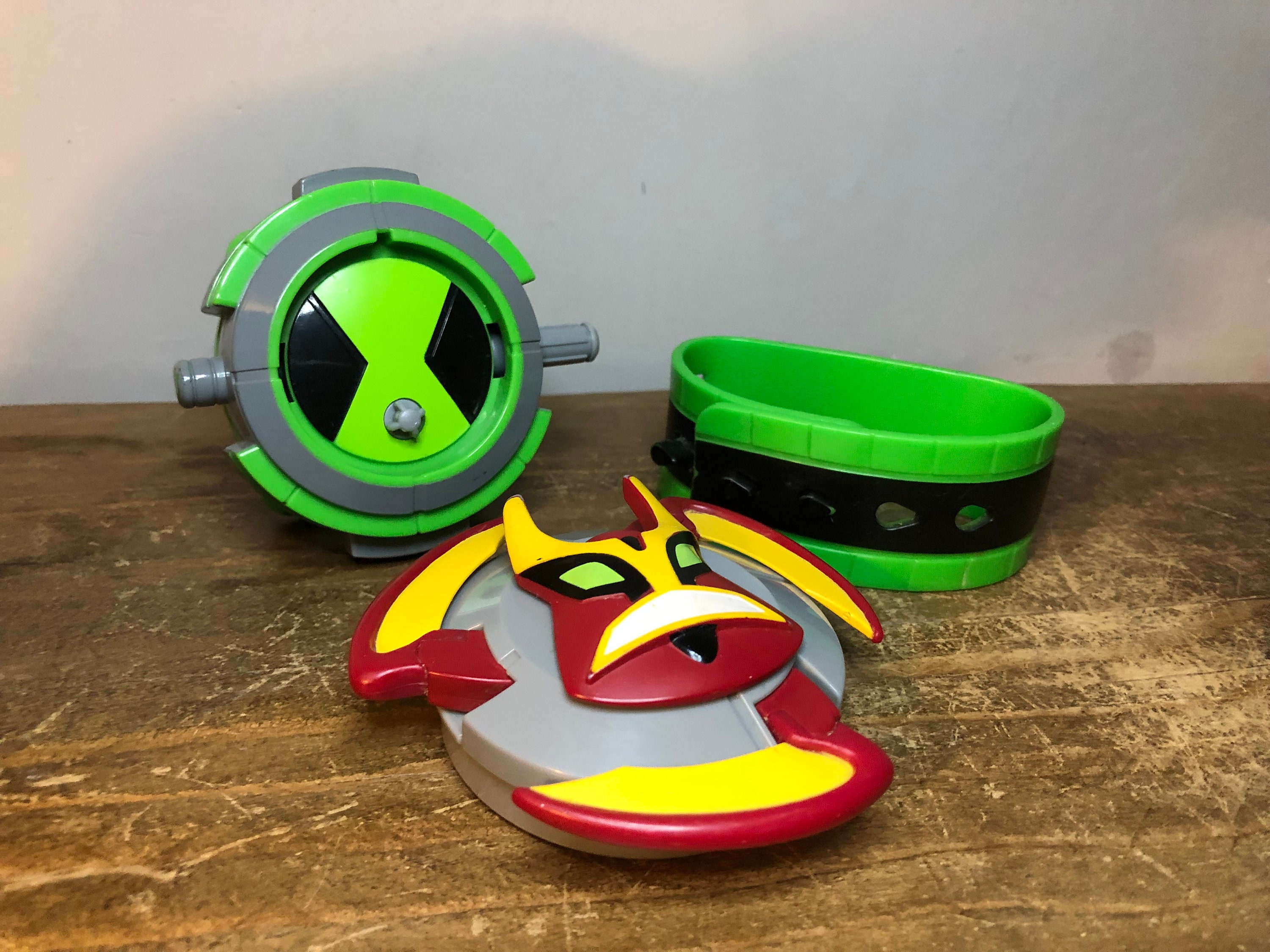 Best omnitrix on sale toy