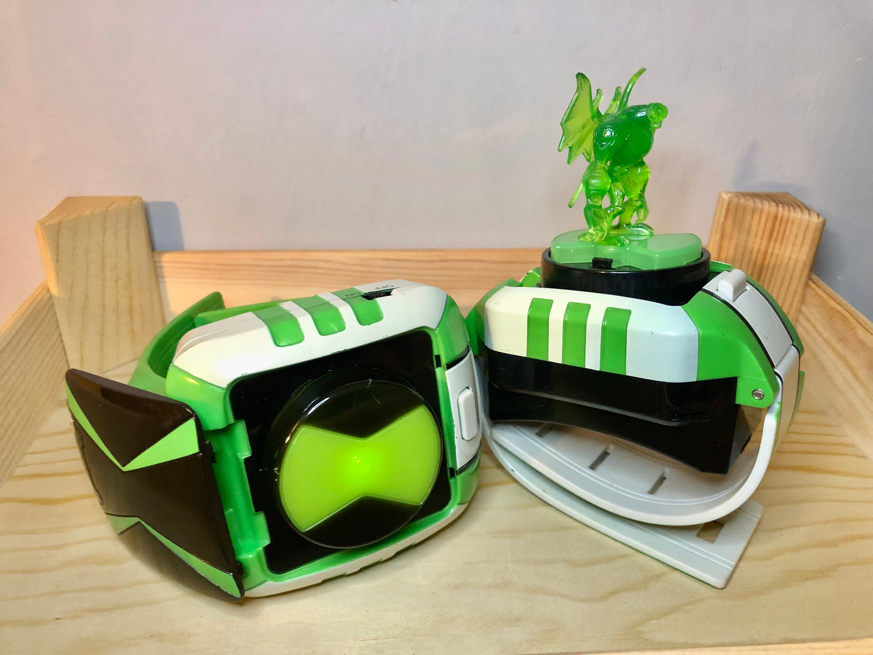 Ben 10 RAT Omnitrix Replica 