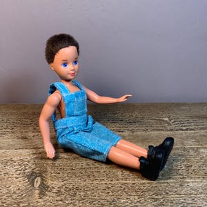 Mattel Barbie 1990 TODD Boy Doll, 7.5&quot;, Denim Dungarees, Shoes, Short Flocked Brown Hair, Retro Vintage Barbie Family Fashion Doll, 90s