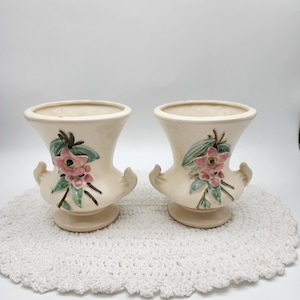 Vintage McCoy Blossom Time Urn Planters Pink Floral set of 2