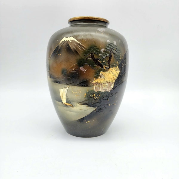 Vintage Japanese Chokin Etched Mt. Fuji Vase