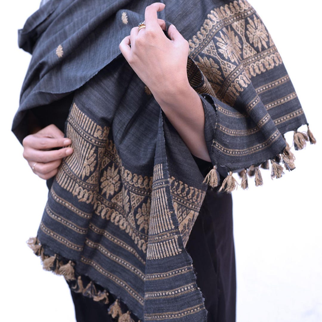 dior shawl with sleeves