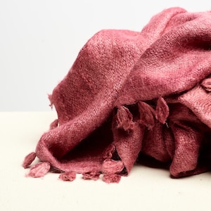 Pink Silk Stole - Eri Silk - Vegan - Handwoven - Natural - 220 x 60 cm