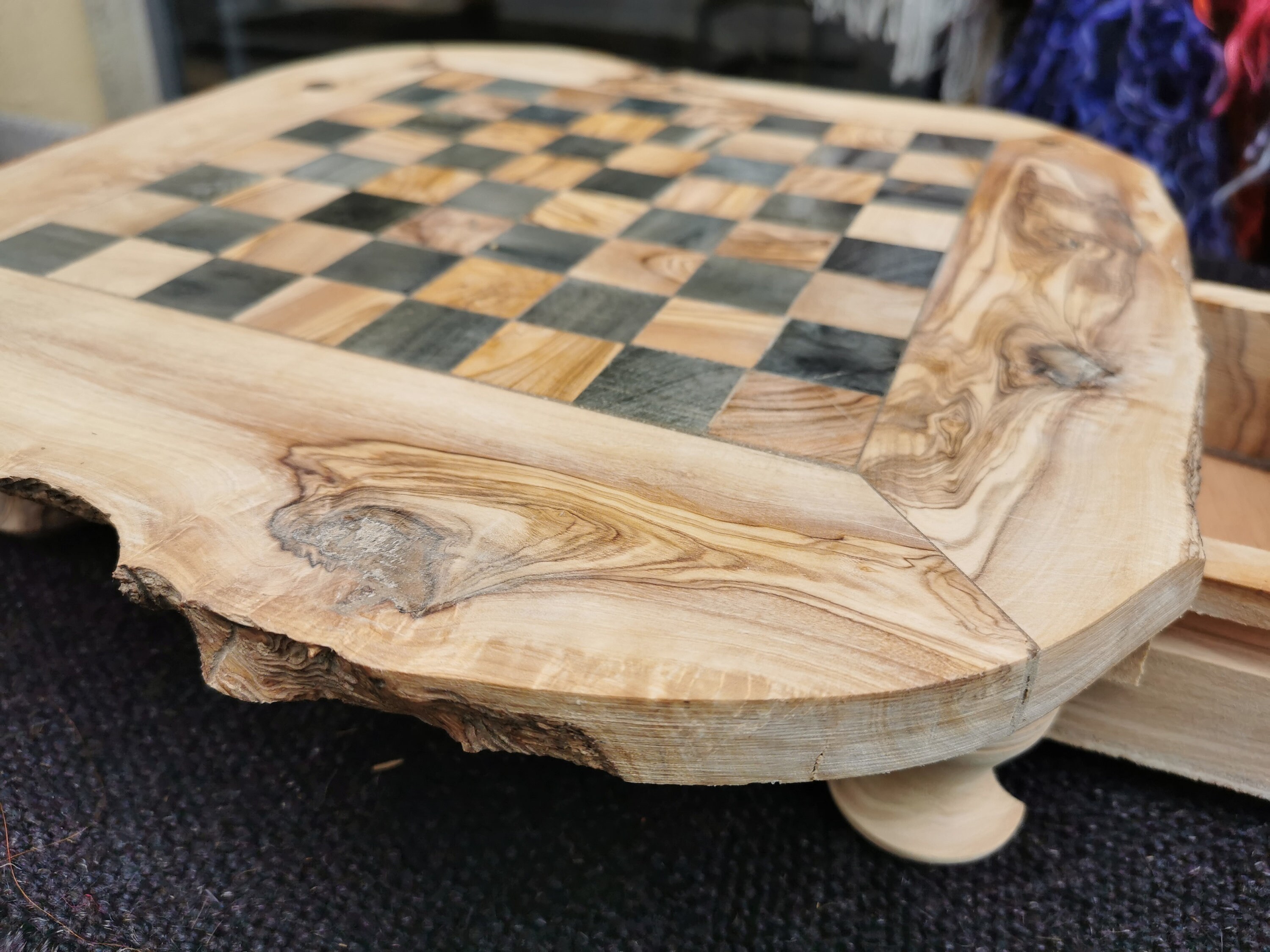 Sonnenaufgang Schach &; Spiel | Königliches Schach | Klein | Traditionelles  Design | Handgefertigt | Holz | Langlebig | Angenehme Haptik | Perfekt