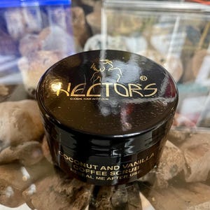 Exfoliante corporal de vainilla, albaricoque y café: exfoliante natural con sal marina de HectorsDesign