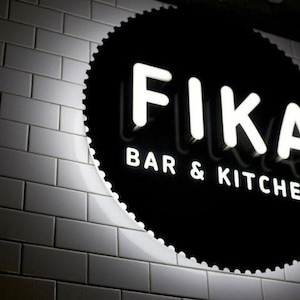 Rótulos de restaurantes, rótulos retroiluminados, letreros led, iluminados, letras en relieve en 3D, logotipo personalizado, letreros comerciales, señalización personalizada, letreros metálicos