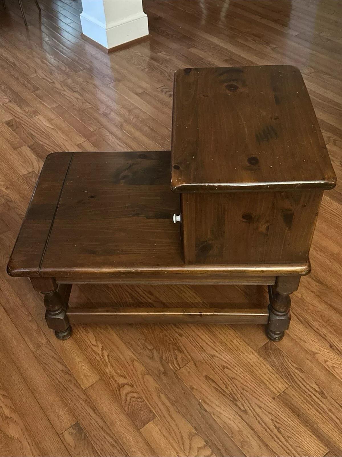 ETHAN ALLEN Antiqued Pine Old Tavern Two Drawer Accent Step