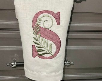Lyxiga monogramerade linnehanddukar - Kök och badrum | Handla nu!