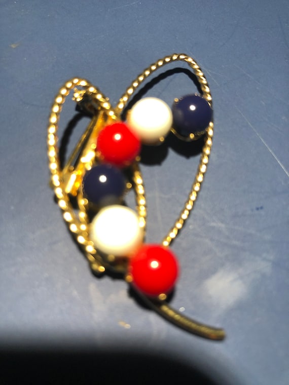 1950s patriotic red white and blue brooch 2”