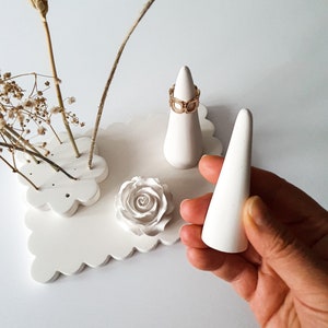 Organic Free Form Ring Cones Set | Handgefertigte Ringe Ausstellungsstand | Minimalistischer Schmuck-Organizer|Geschenk für ihre Tochter Mutter Schwester Freundin