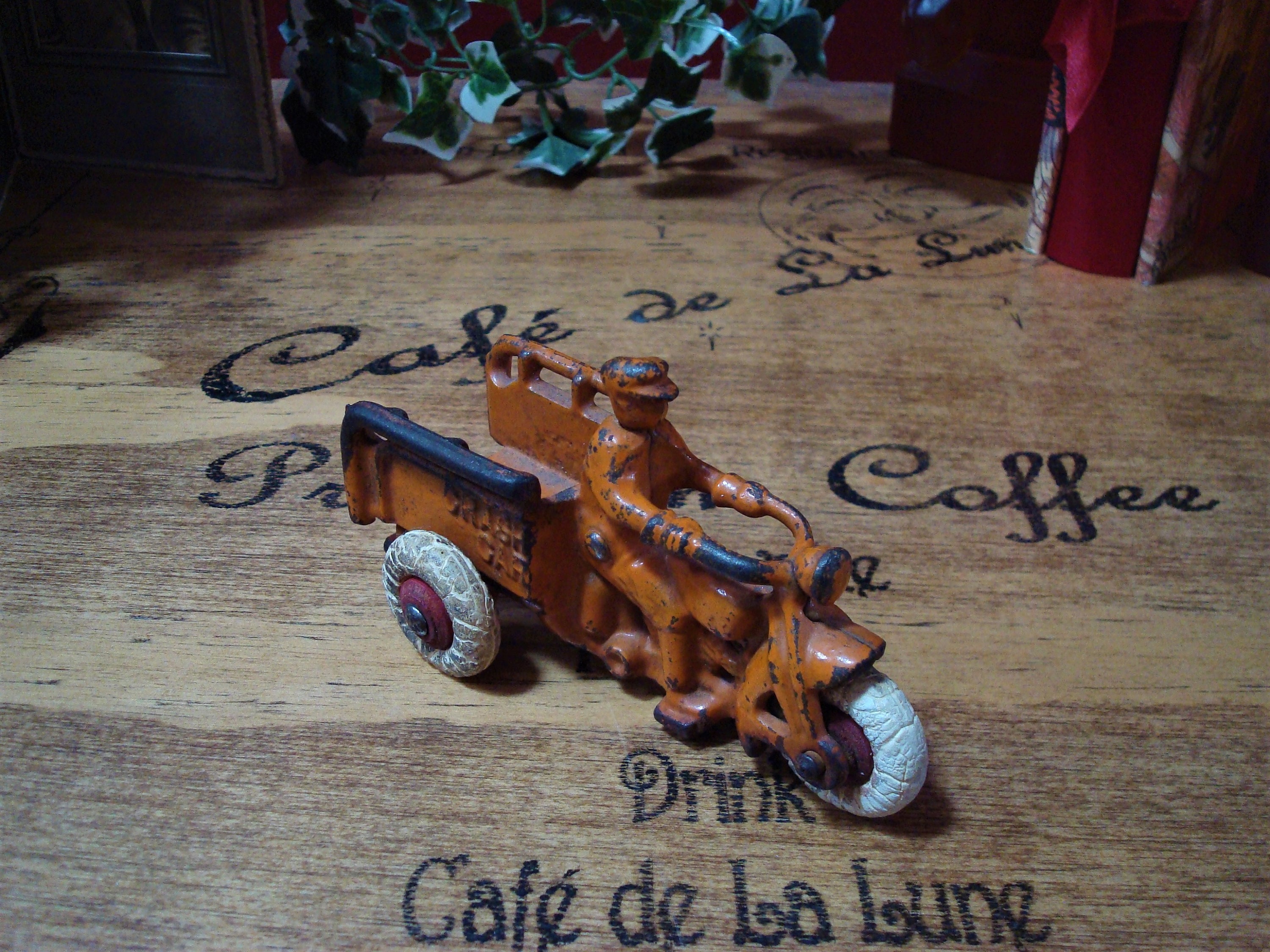 Jouet Ancien Tricycle Sunshine - 1930 - Métal Rouge - Pièce Rare De Collection