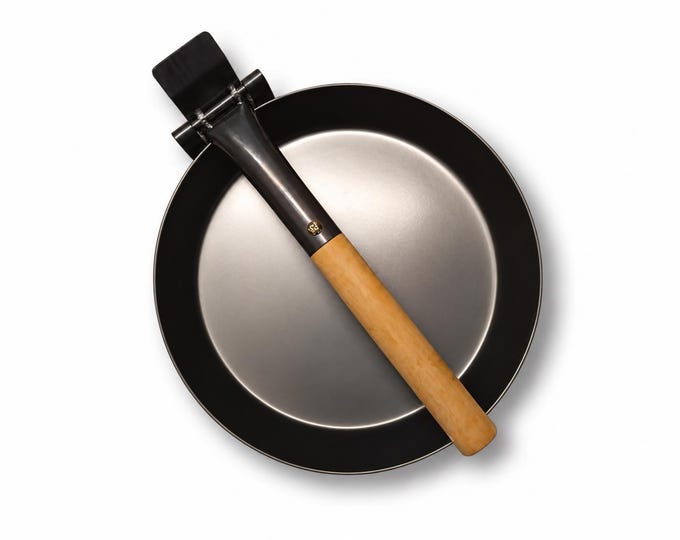 24 cm diameter frying pan with folding handle, wood, carbon steel, bushcraft, camping, outdoor cooking pan, hunter's pan, steak pan