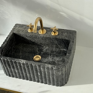 Fregadero de mármol negro Bayat con acanalado en tres lados, fregadero de mármol, fregadero de mármol de pedido personalizado, fregadero de mármol tallado a mano, fregadero de montaje en pared