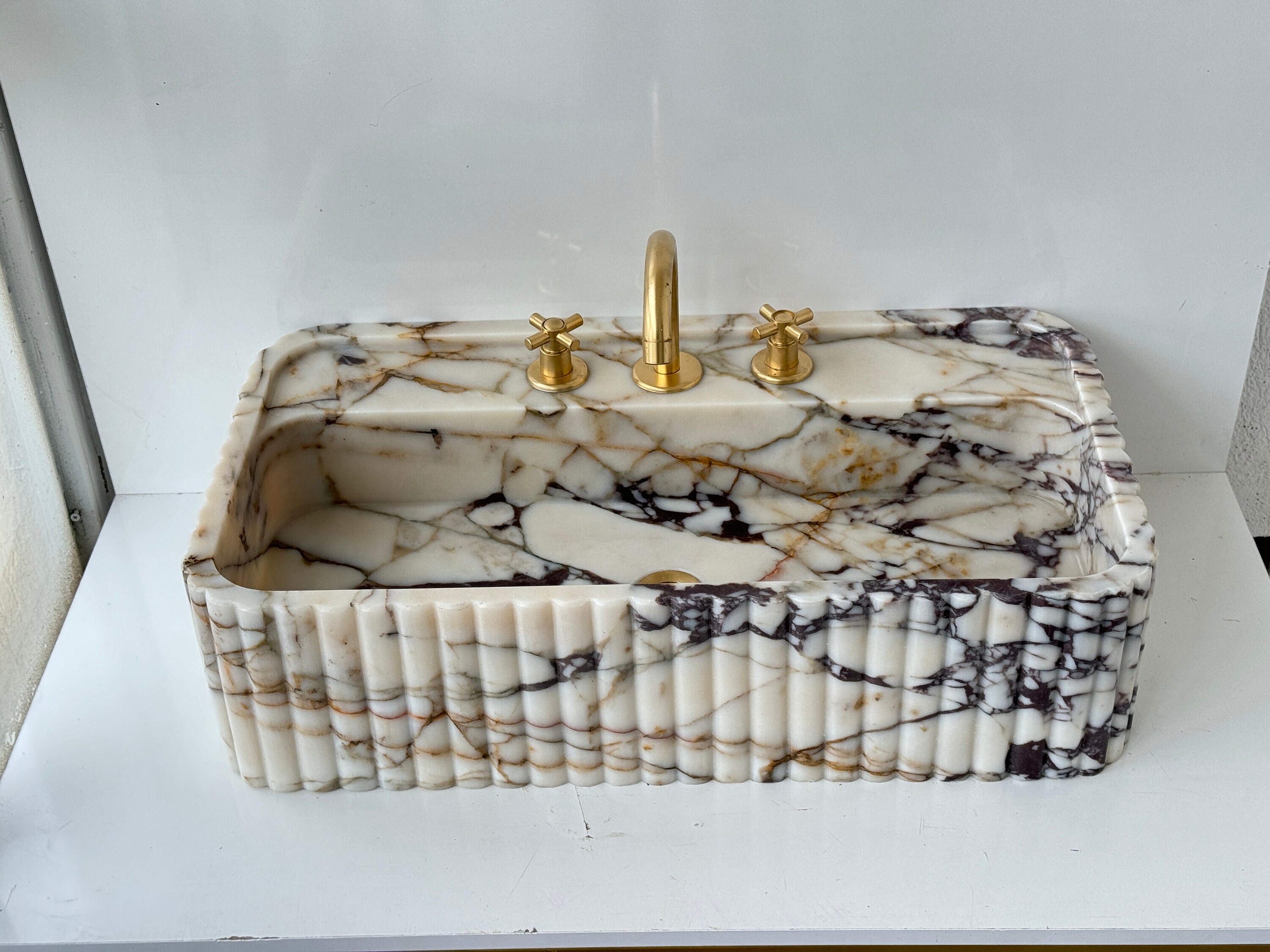 Calacatta Viola Marble Sink With Ribbed on Three Side, Marble Sink ...