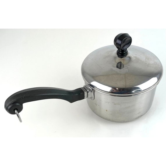 FARBERWARE 1 Quart Saucepan Pot w/ Lid Stainless Steel 18/10 Excellent  Condition
