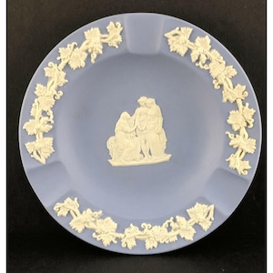 Wedgwood Jasperware Round Blue & White Ashtray Trinket Dish - Made in England
