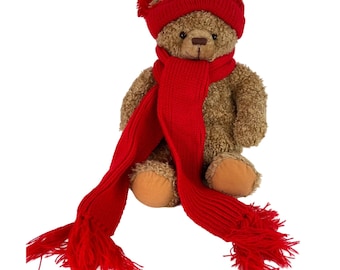Hallmark Cards Mary Teddy Bear - Bufanda y sombrero rojo largo con pelo rizado, color marrón claro, 14.0 in