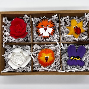 Alice in Wonderland Flower Ornament Set