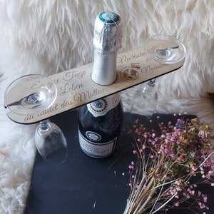 Personalized wine glass holder, wine butler, champagne butler, oval bottle holder, engraving, wine bottle, wine caddy, gift idea for wine lovers