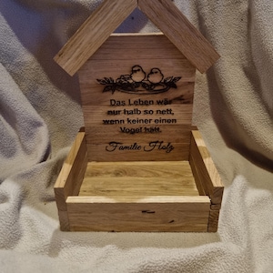 Birdhouse| Easy Sticks| Engraving| Perfect gift| Wooden birdhouse| Garden decoration| Bird feeding station| Personalized |