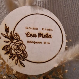 geboortebordje, naamplaatje, houtgravure, houten bord, gepersonaliseerd, geboortedata, cadeau voor geboorte