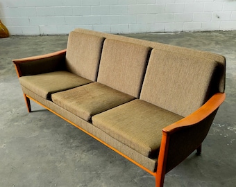 Broderna Andersson Vintage Sofa