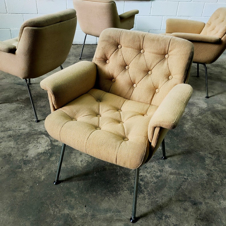 Italy Vintage Tufted Armchairs image 2
