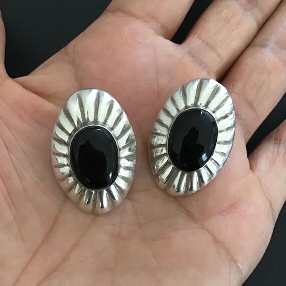 Taxco Sterling Black Stone Clip On Earrings, Mode… - image 7