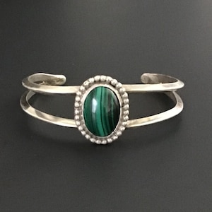 Southwest Sterling Silver Malachite Bracelet 6.25 Inches, Vintage Handmade Cuff Bracelet, Small Wrist Bracelet, Green Gemstone Bracelet