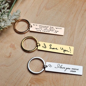 Llavero de metal personalizado / Grabado a mano personalizado / Regalo del Día de la Madre / Oro rosa, oro, plata / Hipoalergénico, resistente al deslustre