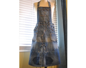 Upcycled Denim Utility Apron: Adjustable Neck, Five Pockets