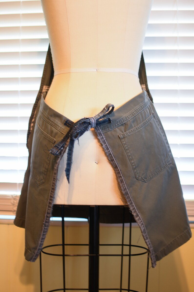 Upcycled Cotton Apron: Army Green Utility Style with Pockets image 6